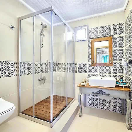 Fi Light Solto Boutique Hotel 4*